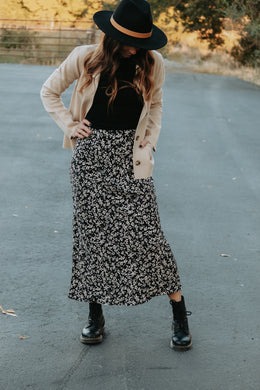 Flirty skirt - Live By Nature Boutique